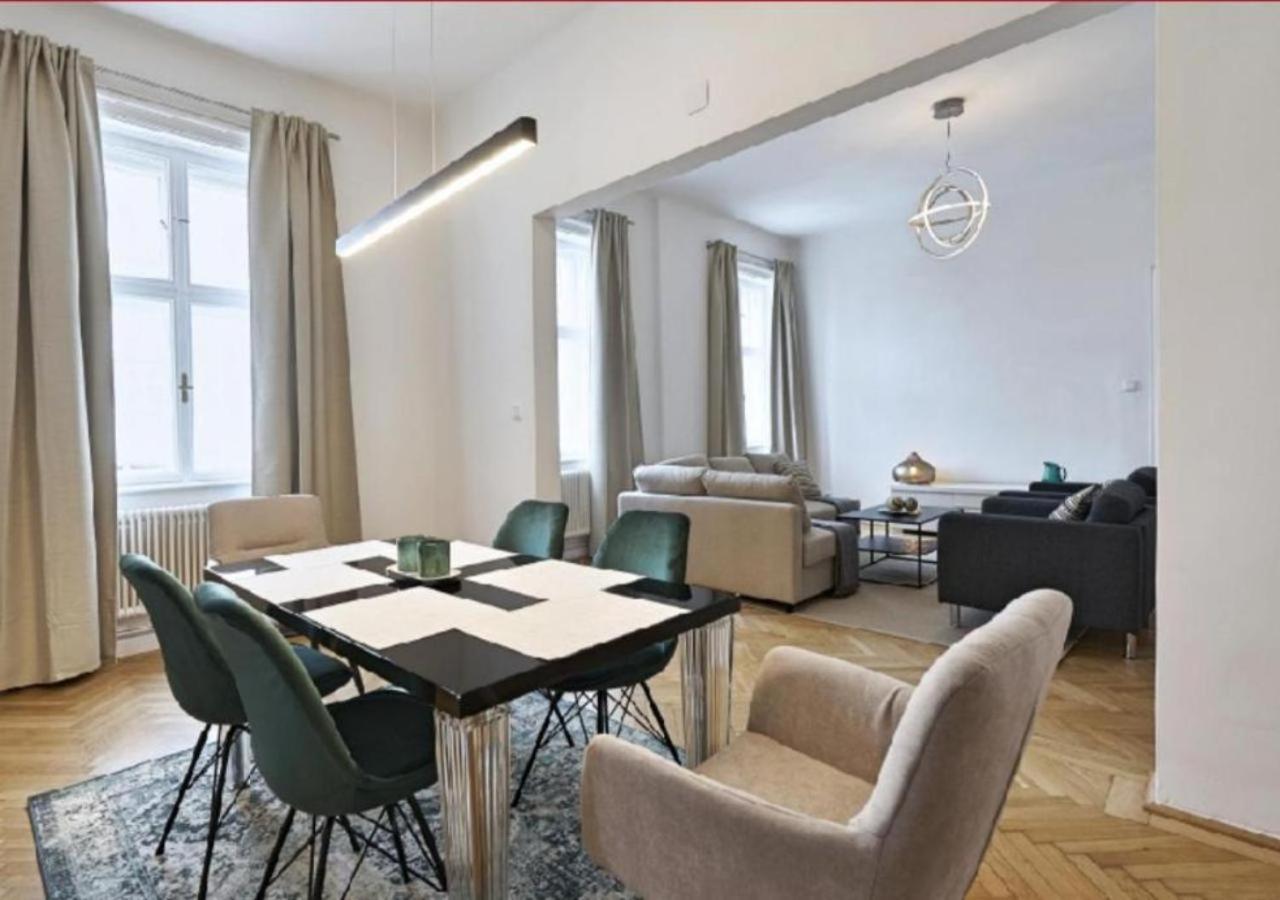 Luxurious, 2 Min To Casino And Roemertherme Apartamento Baden Exterior foto