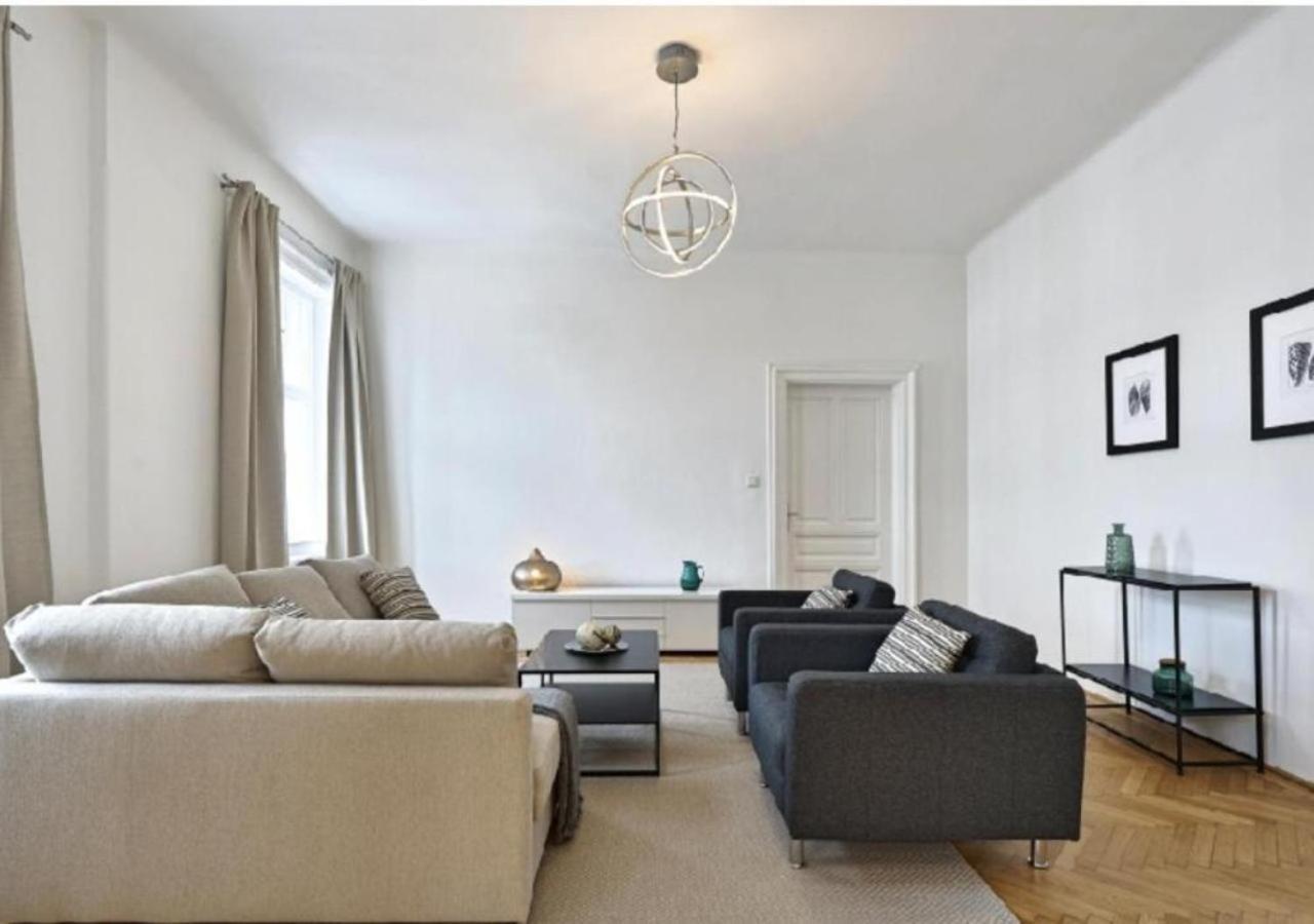 Luxurious, 2 Min To Casino And Roemertherme Apartamento Baden Exterior foto